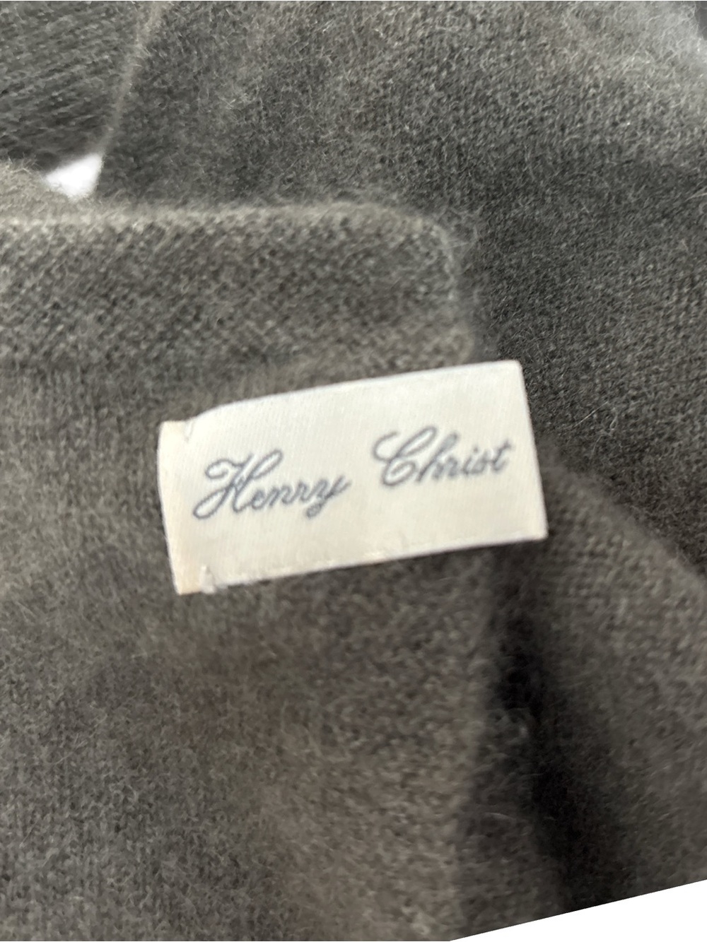 Beautiful Henry Christ 100% Cashmere sweater M